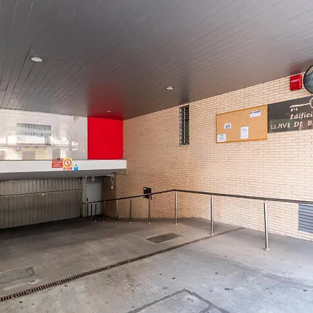 Daire En Delicias 'hector' - Parking Incluido