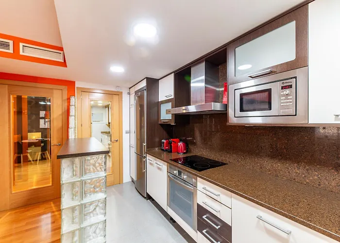 En Delicias 'hector' - Parking Incluido Lägenhet Zaragoza